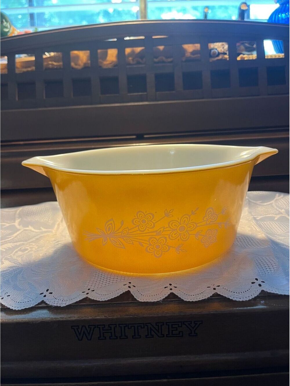 Vintage Pyrex 474-B Casserole Bowl BUTTERFLY GOLD 1.5 Qt